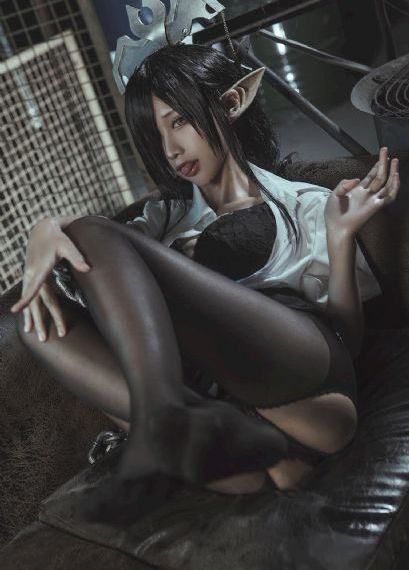 午夜港台福利写真片_无删减完整版在线观看