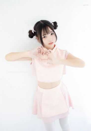 美女露胸无遮挡_蓝光电影完整版在线观看