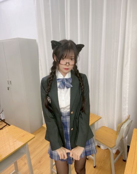红嫁衣高清在线观看_BD英语高清免费观看