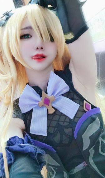 日本美女玩3p_BD韩语在线播放
